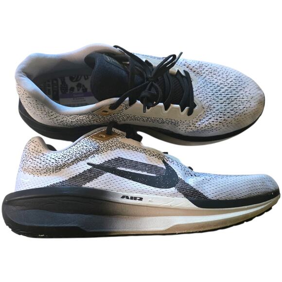 Nike Air Winflo 11 SE White Light Smoke Grey Black Sneaker Men SZ 11.5 Shoe